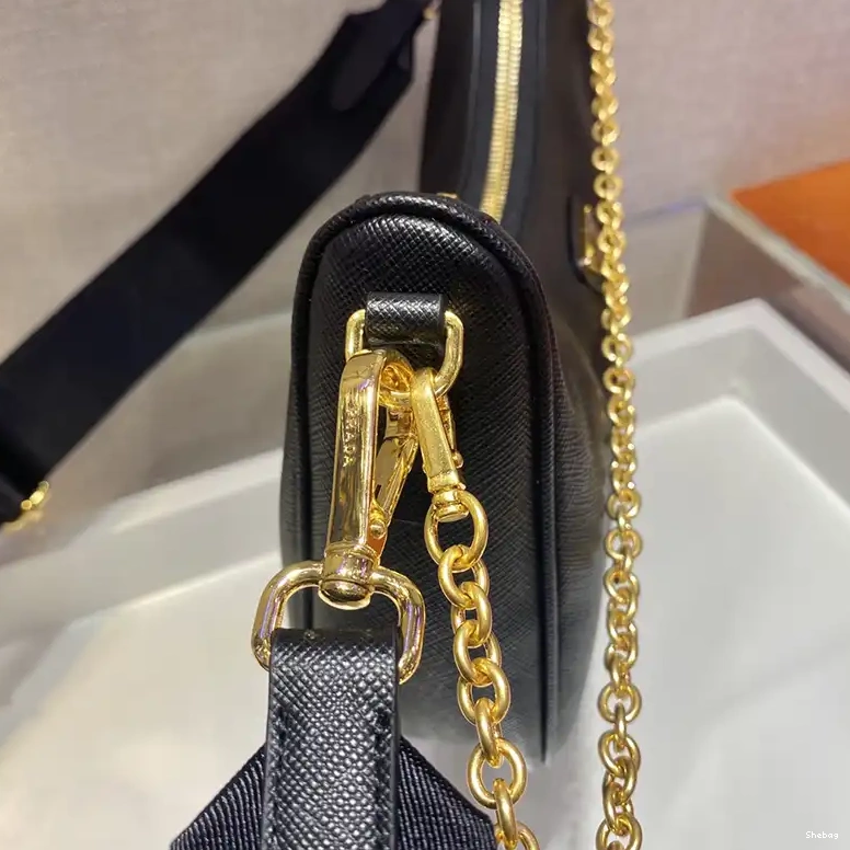 2112HT0011 Bag Prada 0809